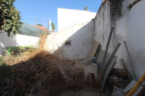 Moradia para Remodelar em Altura - Castro Marim