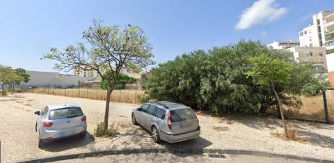 Terreno urbano para construção de 3 Prédios - Zona Ribeirinha - Olhão