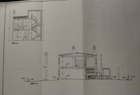Lote de terreno com 204 m2, com projeto, para construção moradia.
