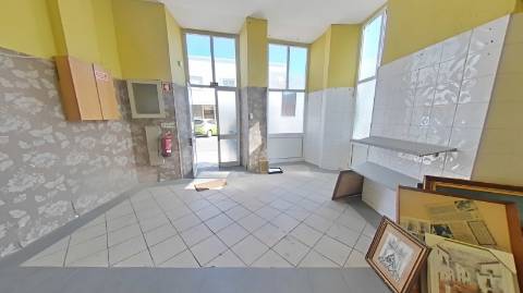Espaço Comercial no centro de Olhão