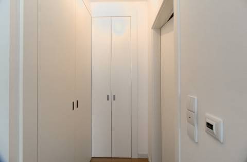 Tavira, a 5 minutos do Centro, T3 de 103 m², com vista mar e elevador.