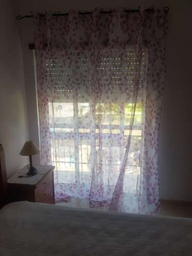 Apartamento T2 Mobilado com Elevador e Varandas - Arrendamento Sazonal (Outubro a Junho)