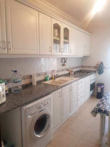 Apartamento T2 Mobilado com Elevador e Varandas - Arrendamento Sazonal (Outubro a Junho)