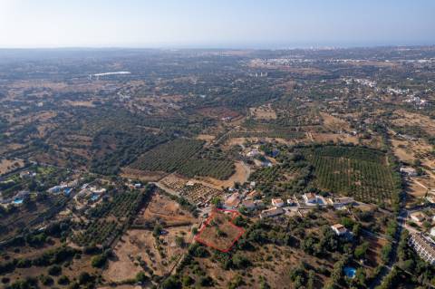 Vale de Margem - Terreno 2.581 m² | vista campo | bons acessos | a 7-10 min das praias