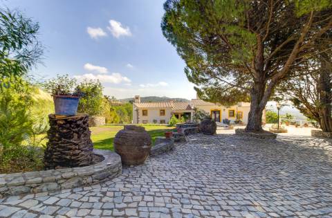 Moradia T4 com vistas panorâmicas