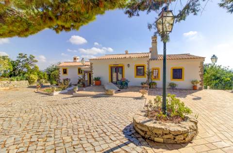 Moradia T4 com vistas panorâmicas