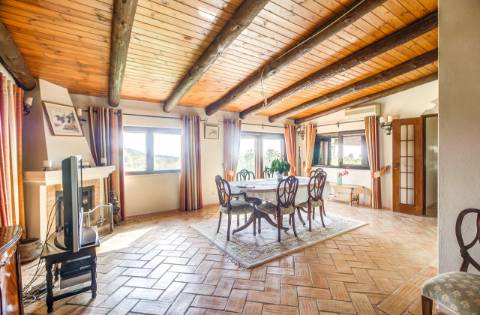 Moradia T4 com vistas panorâmicas