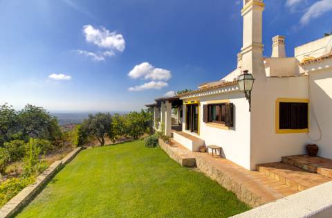 Moradia T4 com vistas panorâmicas