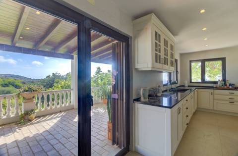 Moradia T4 com vistas panorâmicas