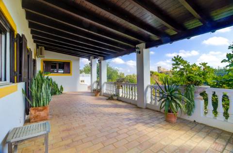 Moradia T4 com vistas panorâmicas