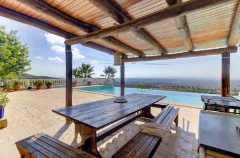 Moradia T4 com vistas panorâmicas