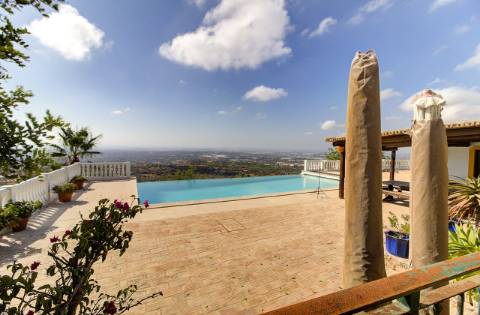 Moradia T4 com vistas panorâmicas