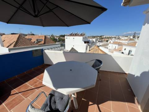 Apartamento Azul disponível para arrendamento temporário em Tavira