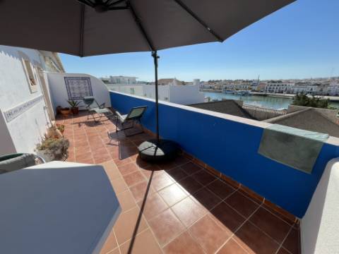 Apartamento Azul disponível para arrendamento temporário em Tavira