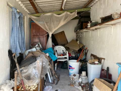 casa terrea para recuperar com logradouro