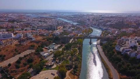 Moradia T3 com vista deslumbrante sobre Tavira e o Rio Gilão