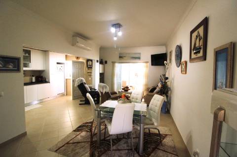 Excelente Moradia em Condomínio Fechado com Piscina - Vila Nova de Cacela