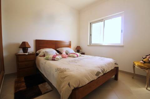 Excelente Moradia em Condomínio Fechado com Piscina - Vila Nova de Cacela