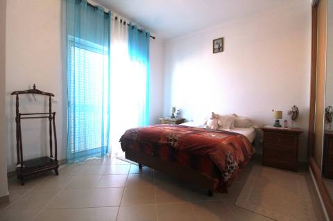 Excelente Moradia em Condomínio Fechado com Piscina - Vila Nova de Cacela