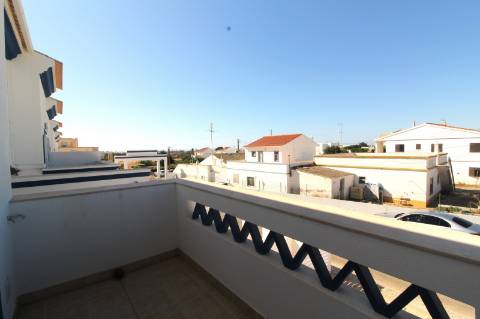 Excelente Moradia em Condomínio Fechado com Piscina - Vila Nova de Cacela