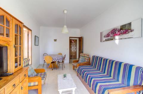 Apartamento T1 Exclusivo com Vista Deslumbrante para a Praia de Monte Gordo - ARRENDAMENTO ANUAL