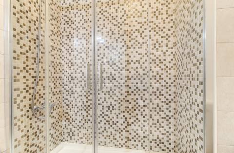 Apartamento T1 Exclusivo com Vista Deslumbrante para a Praia de Monte Gordo - ARRENDAMENTO ANUAL