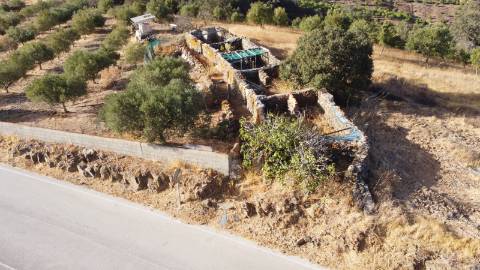 Terreno para construção com 159.70m2, em Corte Velha, freguesia de Odeleite, concelho de Castro Marim.