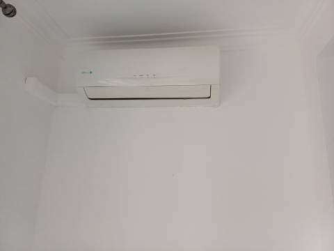 Apartamento T2 mobilado para arrendamento anual no centro Vila Real de Santo António