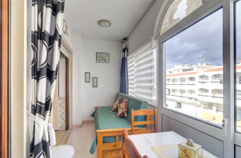 Apartamento T0 em 1.ª linha de praia - a 100 metros do areal de Monte Gordo, Algarve