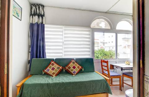 Apartamento T0 em 1.ª linha de praia - a 100 metros do areal de Monte Gordo, Algarve