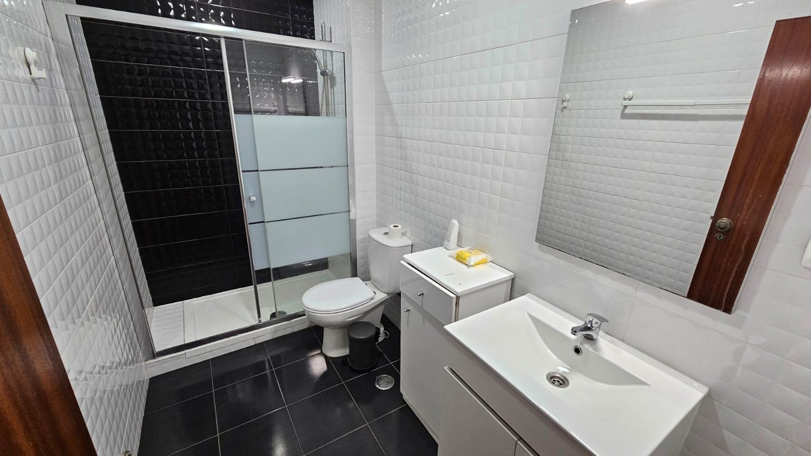 Apartamento T2 em Monte Gordo-Arrendamento de Outubro a Maio