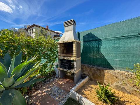 Apartamento T3 Remodelado com Pátio Privativo -La Colina, Costa Esuri - Ayamonte