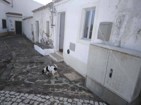 MORADIA PARA ARRENDAMENTO ANUAL - AZINHAL - CASTRO MARIM - ALGARVE