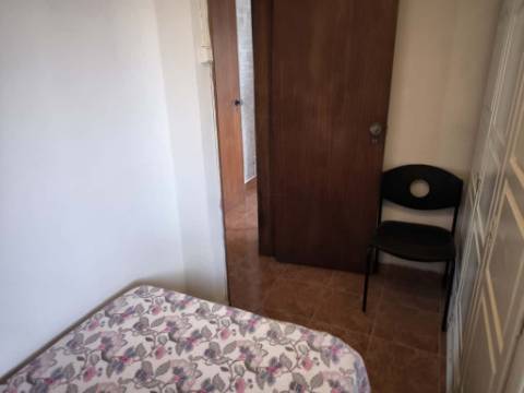 MORADIA PARA ARRENDAMENTO ANUAL - AZINHAL - CASTRO MARIM - ALGARVE