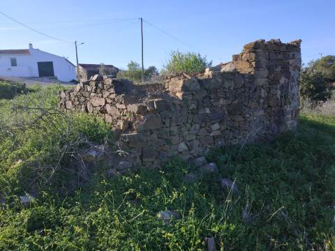 MORADIAS - TRÊS PREDIOS URBANOS PARA HABITAÇÃO - COM PROJECTO APROVADO - PARA RECONSTRUIR - ALCARIAS GRANDES - CASTRO MARIM - ALGARVE