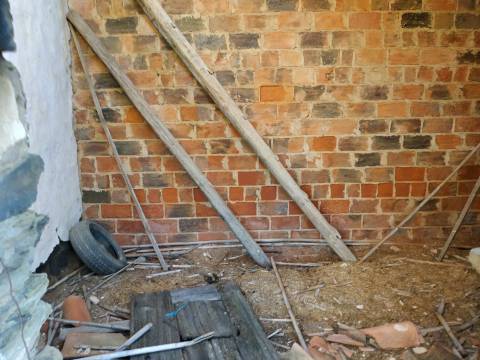 MORADIAS - TRÊS PREDIOS URBANOS PARA HABITAÇÃO - COM PROJECTO APROVADO - PARA RECONSTRUIR - ALCARIAS GRANDES - CASTRO MARIM - ALGARVE