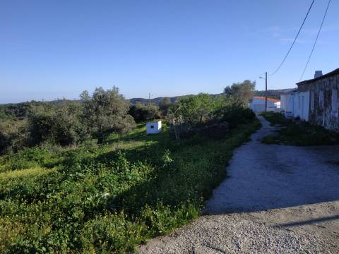 MORADIAS - TRÊS PREDIOS URBANOS PARA HABITAÇÃO - COM PROJECTO APROVADO - PARA RECONSTRUIR - ALCARIAS GRANDES - CASTRO MARIM - ALGARVE