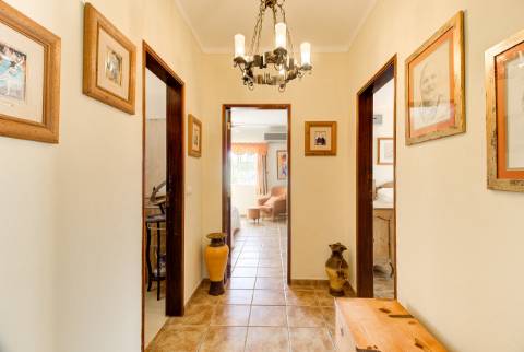 Moradia T3 de Luxo com Piscina e vista mar