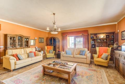 Moradia T3 de Luxo com Piscina e vista mar