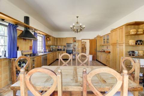 Moradia T3 de Luxo com Piscina e vista mar