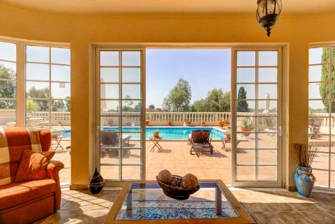 Moradia T3 de Luxo com Piscina e vista mar