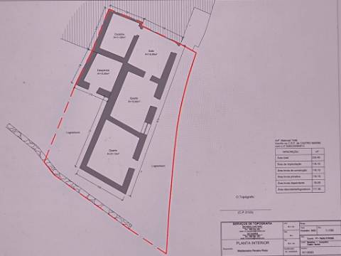 MORADIA EM RUINA COM JARDIM - COM 233 M2 - EM BOTELHAS - CASTRO MARIM - ALGARVE