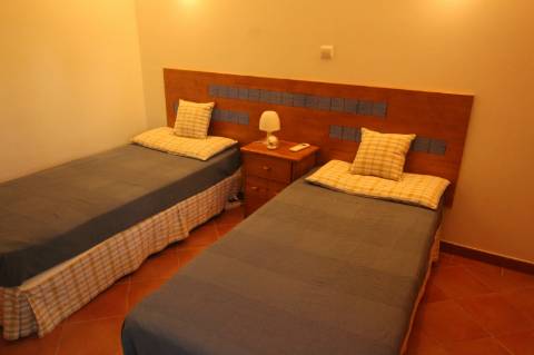 Moradia V2 disponível para arrendamento temporário em Tavira