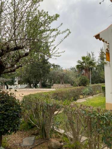 Moradia V2 disponível para arrendamento temporário em Tavira