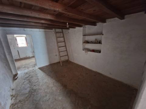 Moradia para Reconstrução com Vista para o Rio Guadiana em Laranjeiras, Alcoutim