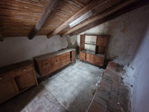 Moradia para Reconstrução com Vista para o Rio Guadiana em Laranjeiras, Alcoutim