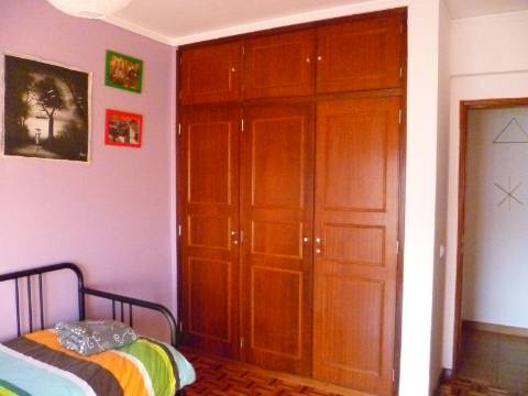 Apartamento T3 no centro de Faro!