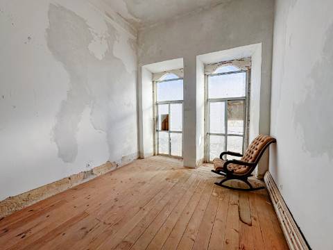 Casa Típica para recuperar na Baixa de Olhão.