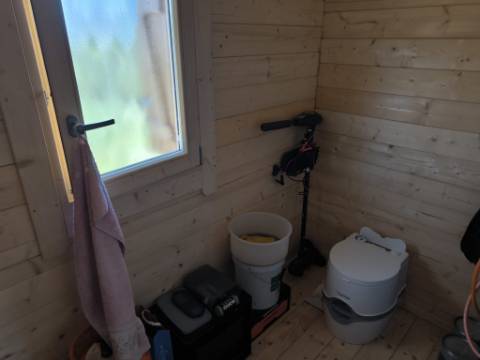 TERRENO RÚSTICO COM 17.480 m2 - ÁGUA E SISTEMA SOLAR - ESTRUTURA AMOVÍVEL - PRÓXIMO AO MARROQUIL - AZINHAL CASTRO MARIM - ALGARVE