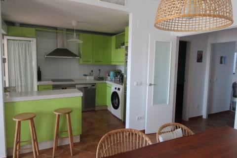 Casa com Vista de Rio - Conforto, Elegância e Inspiração em Cada Detalhe